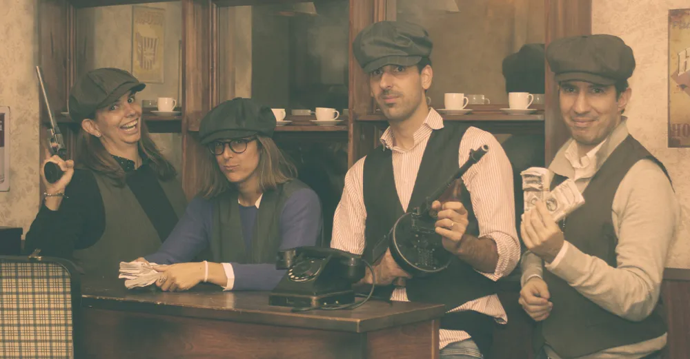 Gangsters room escape Room escape Barcelona Maximum gangsters