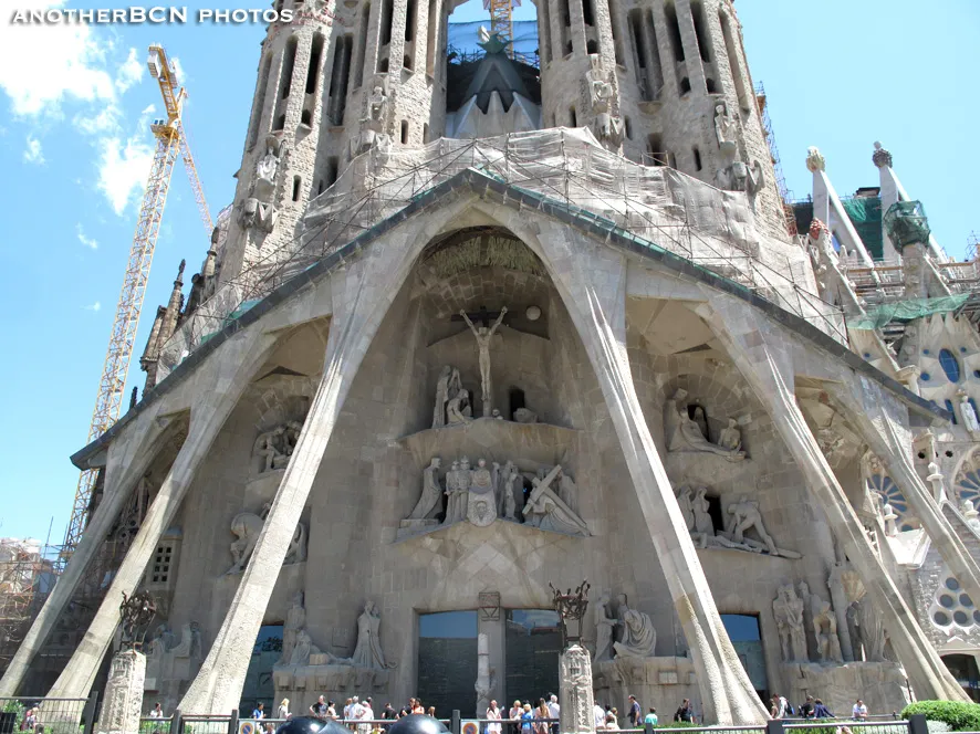 Sagrada Familia, fachada de la Pasión Sagrada Familia, Barcelona